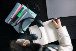 EPOS | Sennheiser ADAPT 160T USB-C II -Logitech Shop adapt 100 lifestyle 24 copie