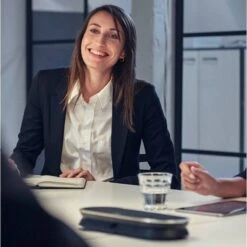 EPOS EXPAND 80T -Logitech Shop expand 80 lifestyle 04 1