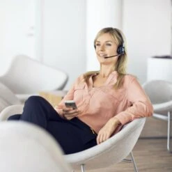 EPOS | Sennheiser IMPACT MB Pro 1 UC ML -Logitech Shop mb pro 2 lifestyle shoot 5