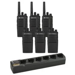 Motorola XT420 Six Pack With Six-Way Charger
