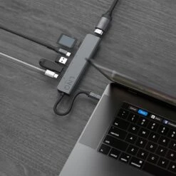 LINQ Multiport Hub PRO 7-in-1 -Logitech Shop z5